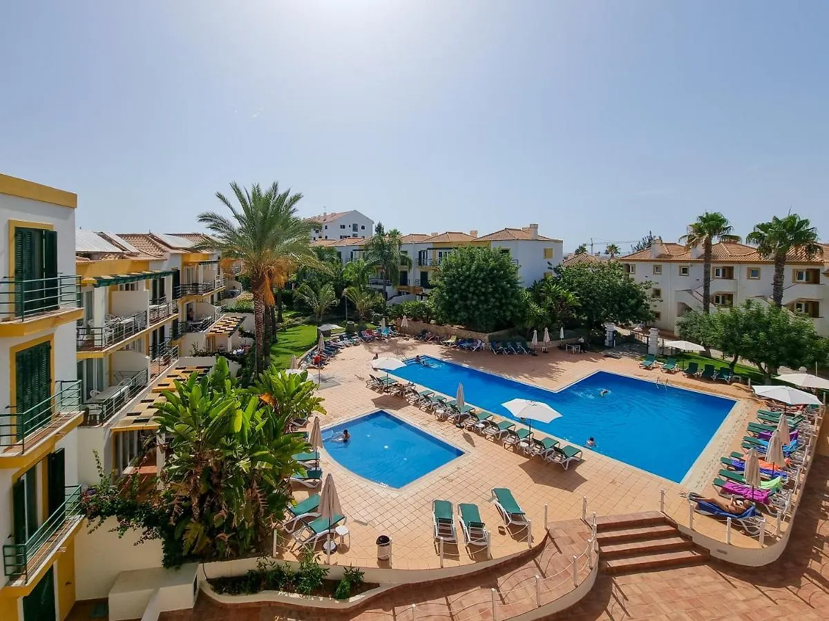 Apartment 2 Bedroom Flat With Pool And Garden Tavira