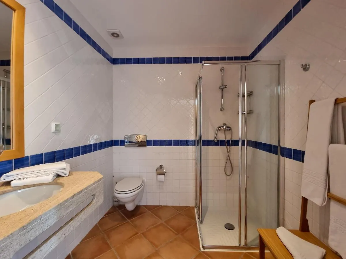 2 Bedroom Flat With Pool And Garden Tavira
