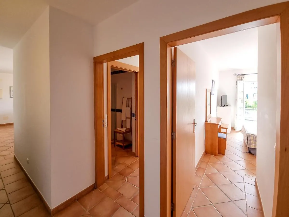 2 Bedroom Flat With Pool And Garden Tavira Portugal